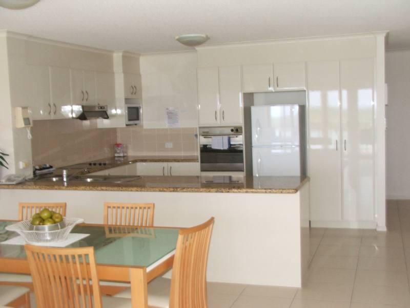 On The River Apartments Maroochydore Exterior photo